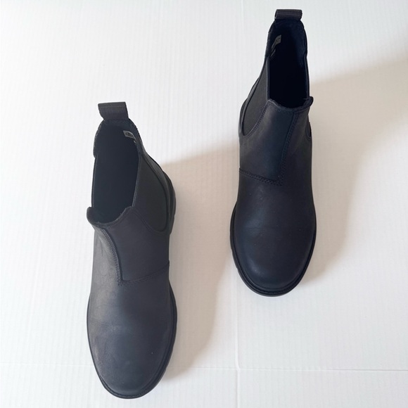 Timberland Shoes - Women's Linden Woods Chelsea Boots.